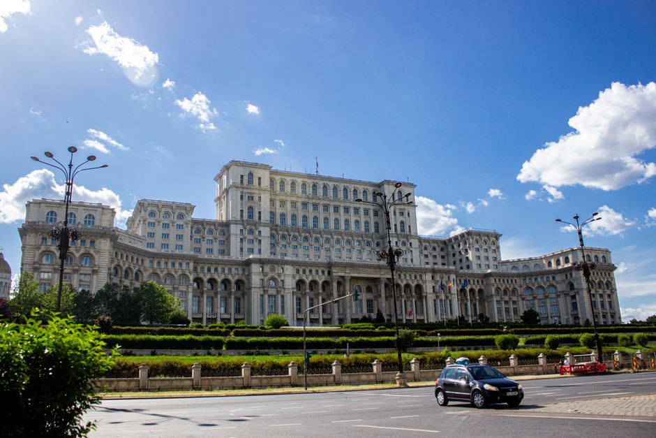 Preț RCA 12 luni — ce factori determină prima și cum compari corect